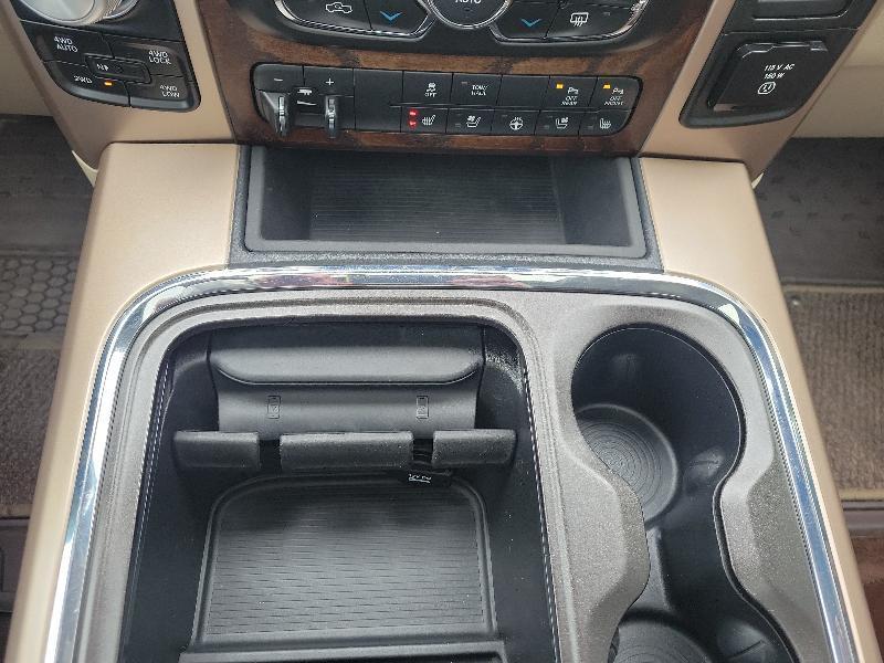 RAM 1500 4WD Crew Cab 149" Longhorn 2016