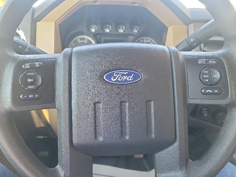 Ford Super Duty F-450 DRW 4WD Crew Cab 172" XLT 2016