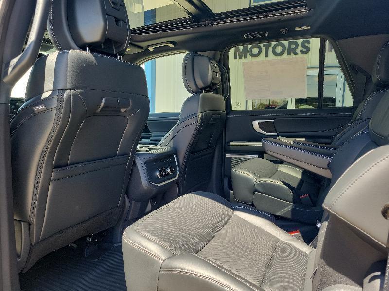 Ford Expedition Max Platinum 4x4 2026