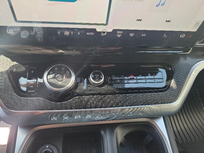 Ford Expedition Max Platinum 4x4 2026