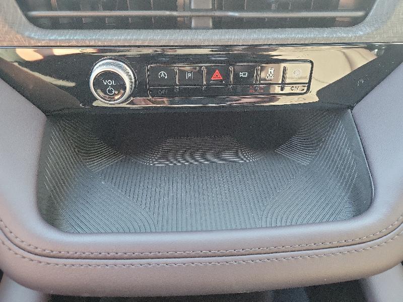 Ford Explorer Platinum 4WD 2026