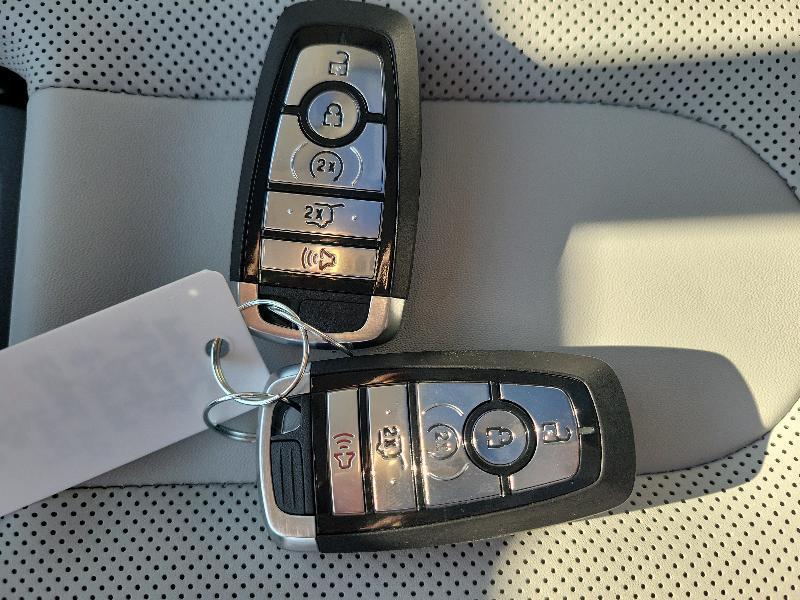 Ford Expedition Max Platinum 4x4 2026