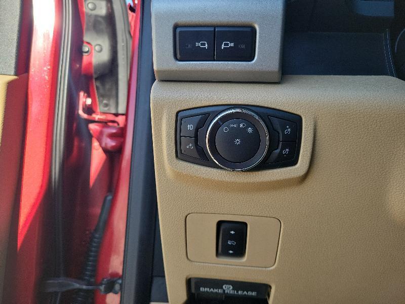 Ford Super Duty F-250 SRW Lariat 4WD Crew Cab 6.75' Box 2019