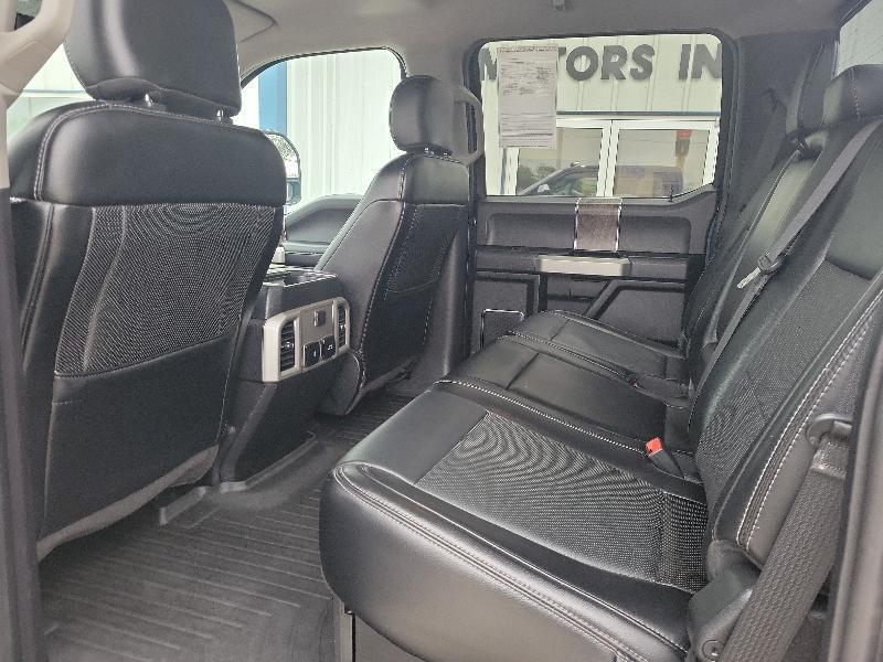 Ford Super Duty F-250 SRW Lariat 4WD Crew Cab 6.75' Box 2019