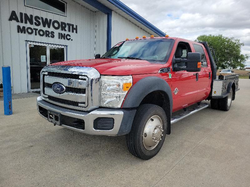 2014 Ford Super Duty F-550 DRW 4WD Crew Cab 176" WB 60" CA XLT