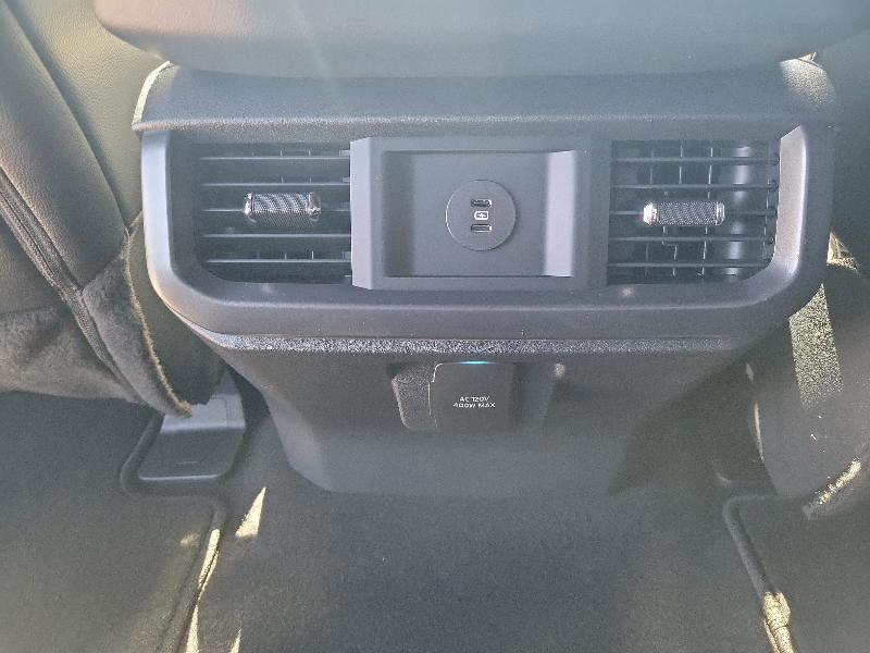 Ford F-150 Lariat 4WD SuperCrew 5.5' Box 2026