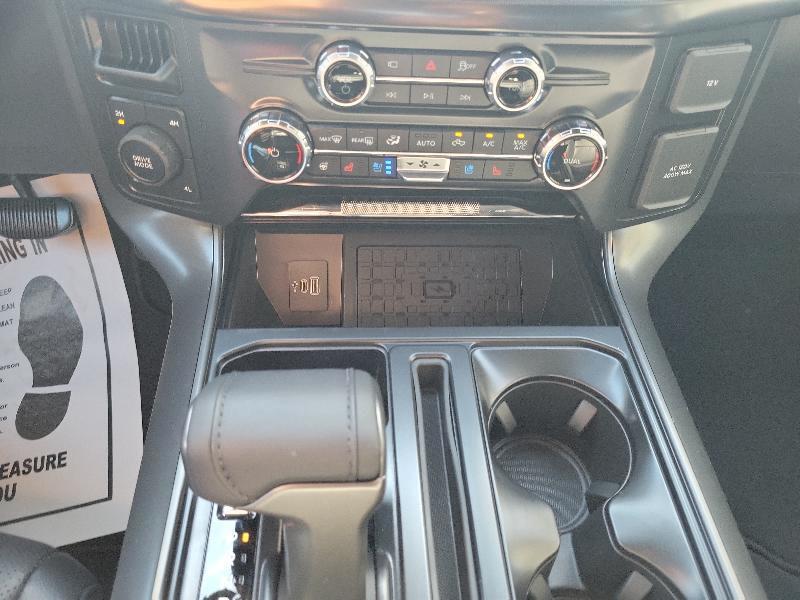 Ford F-150 Lariat 4WD SuperCrew 5.5' Box 2026