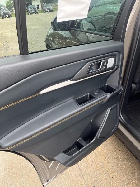 Ford Explorer Tremor 4WD 2026