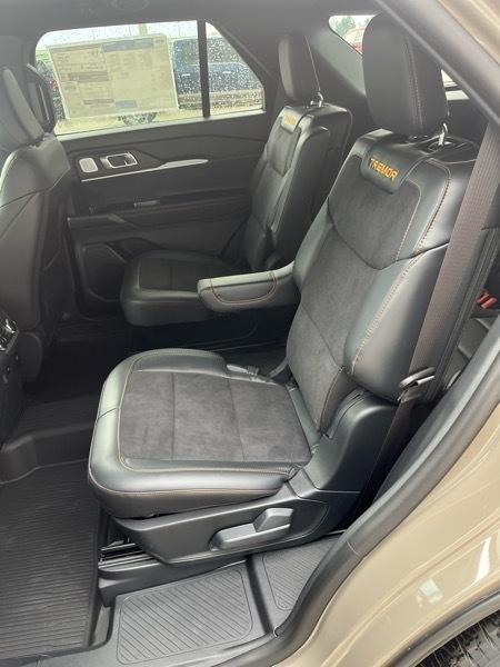 Ford Explorer Tremor 4WD 2026