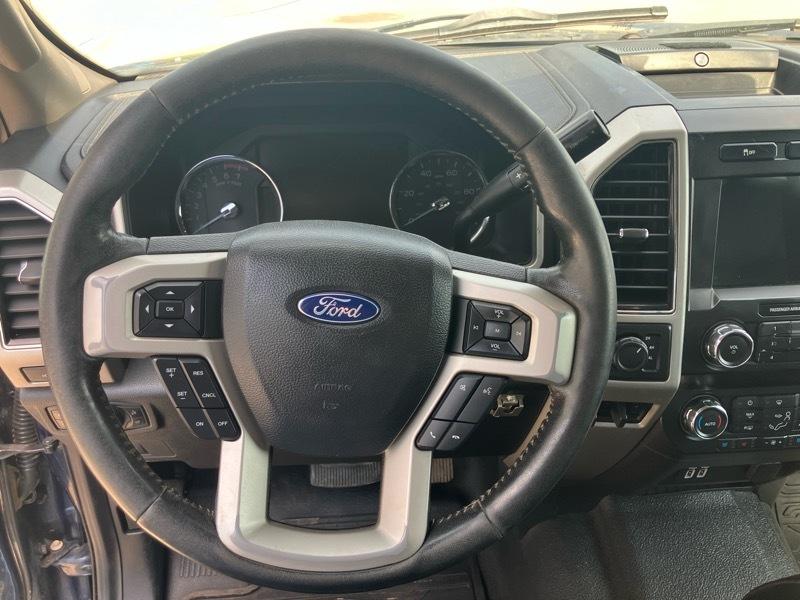 Ford Super Duty F-250 SRW Lariat 4WD Crew Cab 8' Box 2019