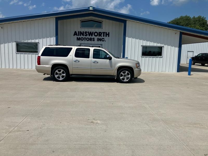 2013 Chevrolet Suburban 4WD 4dr 1500 LTZ