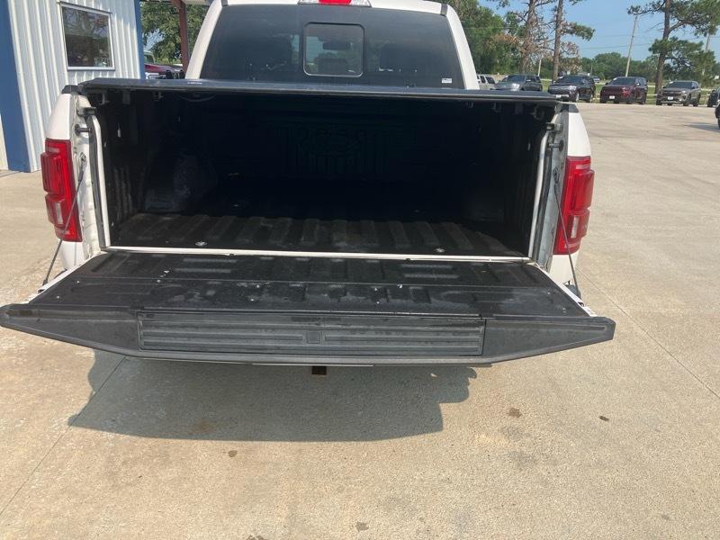 Ford F-150 4WD SuperCrew 145" Platinum 2015