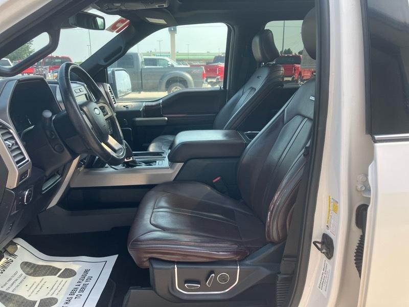 Ford F-150 4WD SuperCrew 145" Platinum 2015