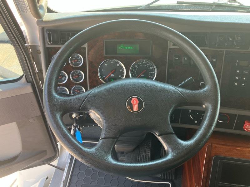 Kenworth T3 Series  2011