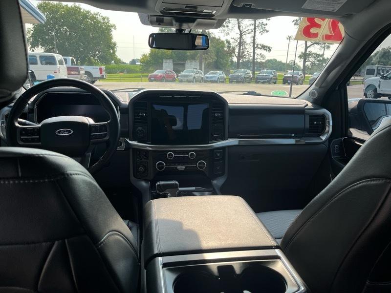 Ford F-150 Lariat 4WD SuperCrew 5.5' Box 2023