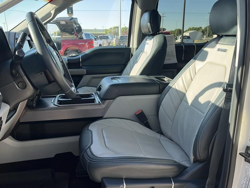 Ford Super Duty F-250 SRW Limited 4WD Crew Cab 6.75' Box 2022
