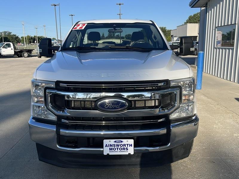 Ford Super Duty F-250 SRW XLT 4WD Reg Cab 8' Box 2022