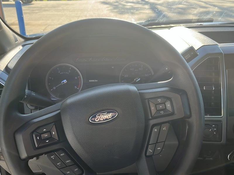 Ford Super Duty F-250 SRW XLT 4WD Reg Cab 8' Box 2022