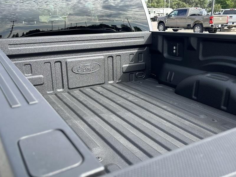 Ford F-150 XLT 4WD SuperCrew 6.5' Box 2026