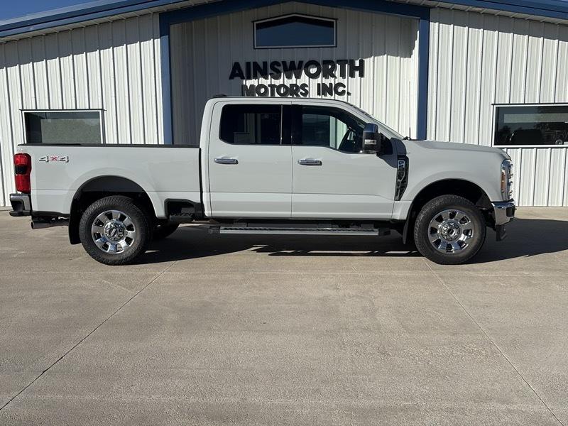 2025 Ford F-250 Super Duty Lariat