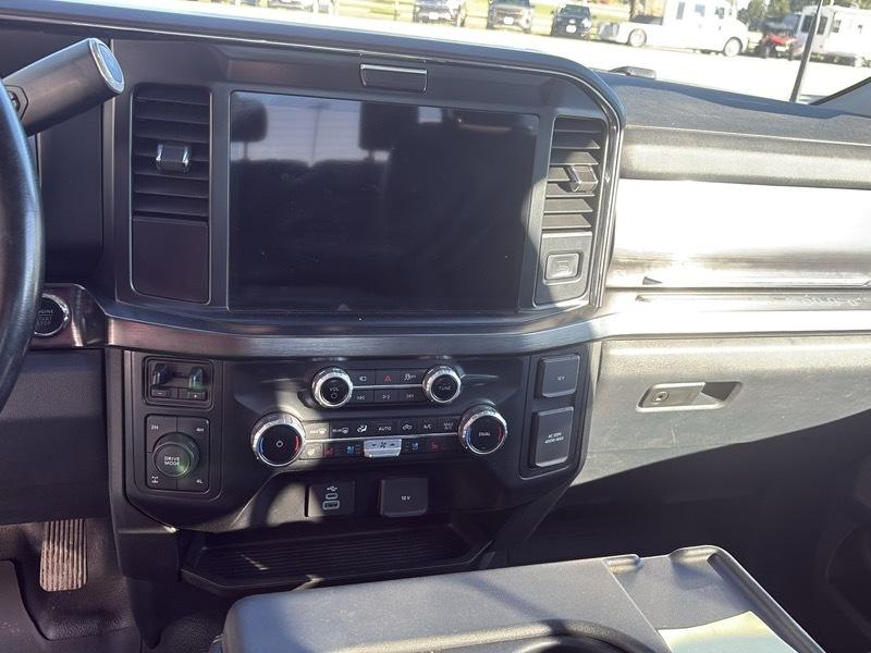 Ford Super Duty F-250 SRW Lariat 4WD Crew Cab 6.75' Box 2025