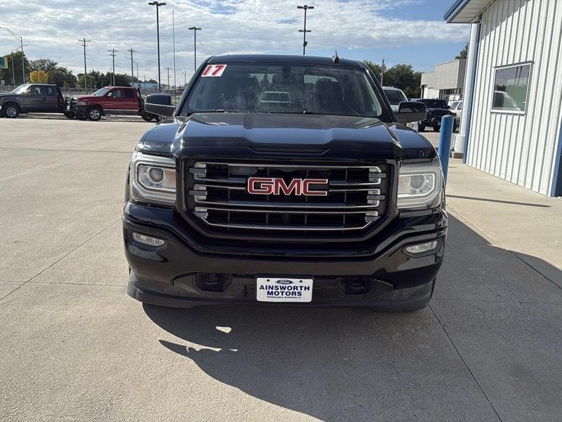 GMC Sierra 1500 4WD Crew Cab 153.0" SLT 2017