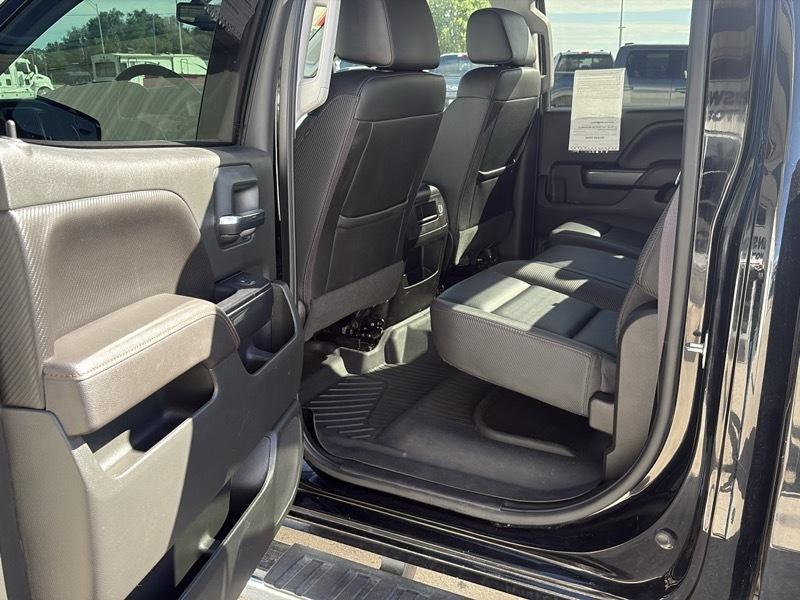 GMC Sierra 1500 4WD Crew Cab 153.0" SLT 2017