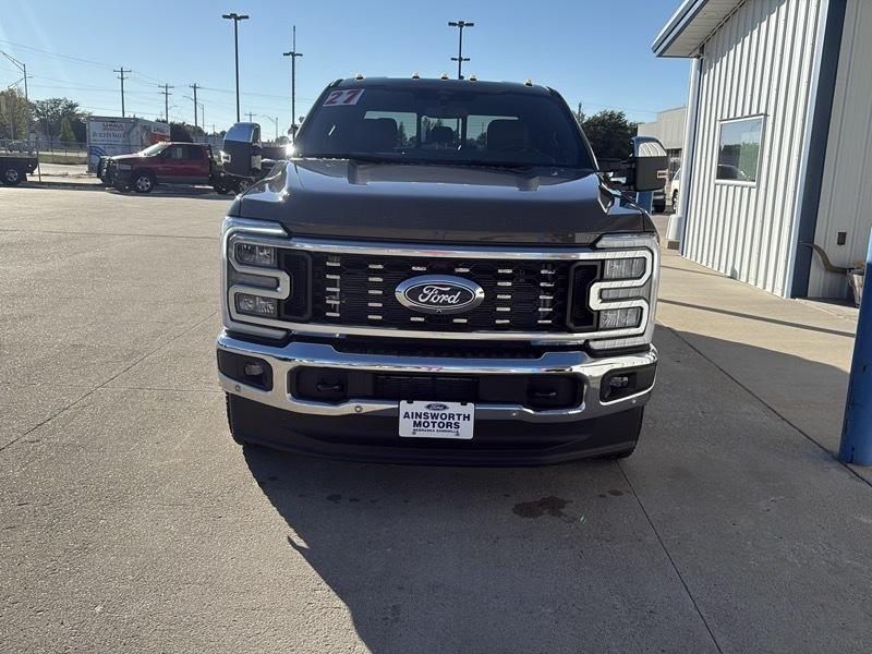 Ford Super Duty F-350 DRW King Ranch 4WD Crew Cab 8' Box 2027