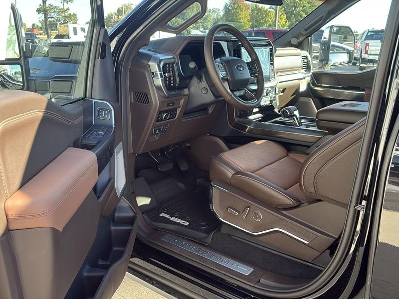 Ford F-150 King Ranch 4WD SuperCrew 5.5' Box 2026