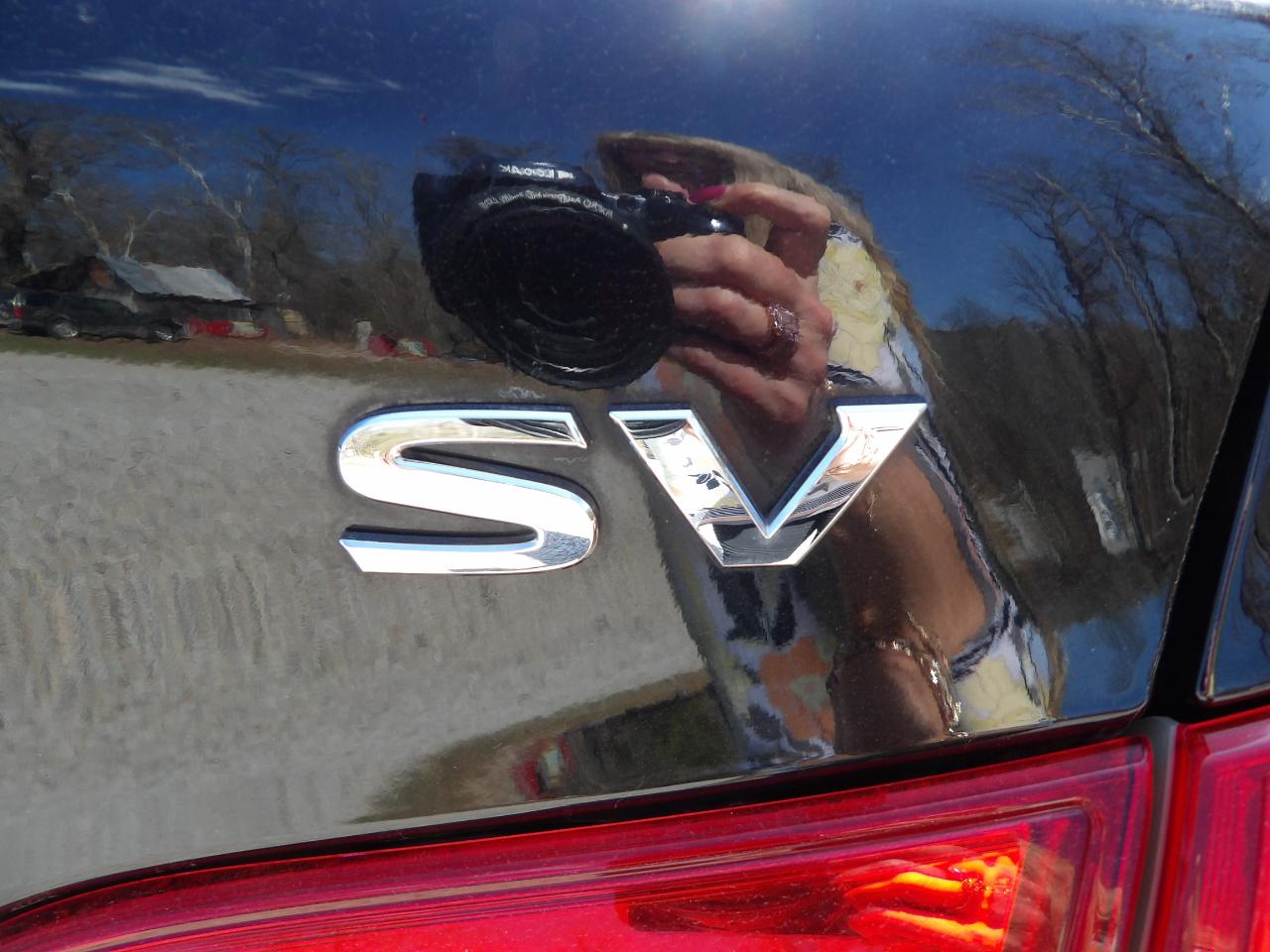 Nissan Sentra 4dr Sdn I4 CVT SV 2016