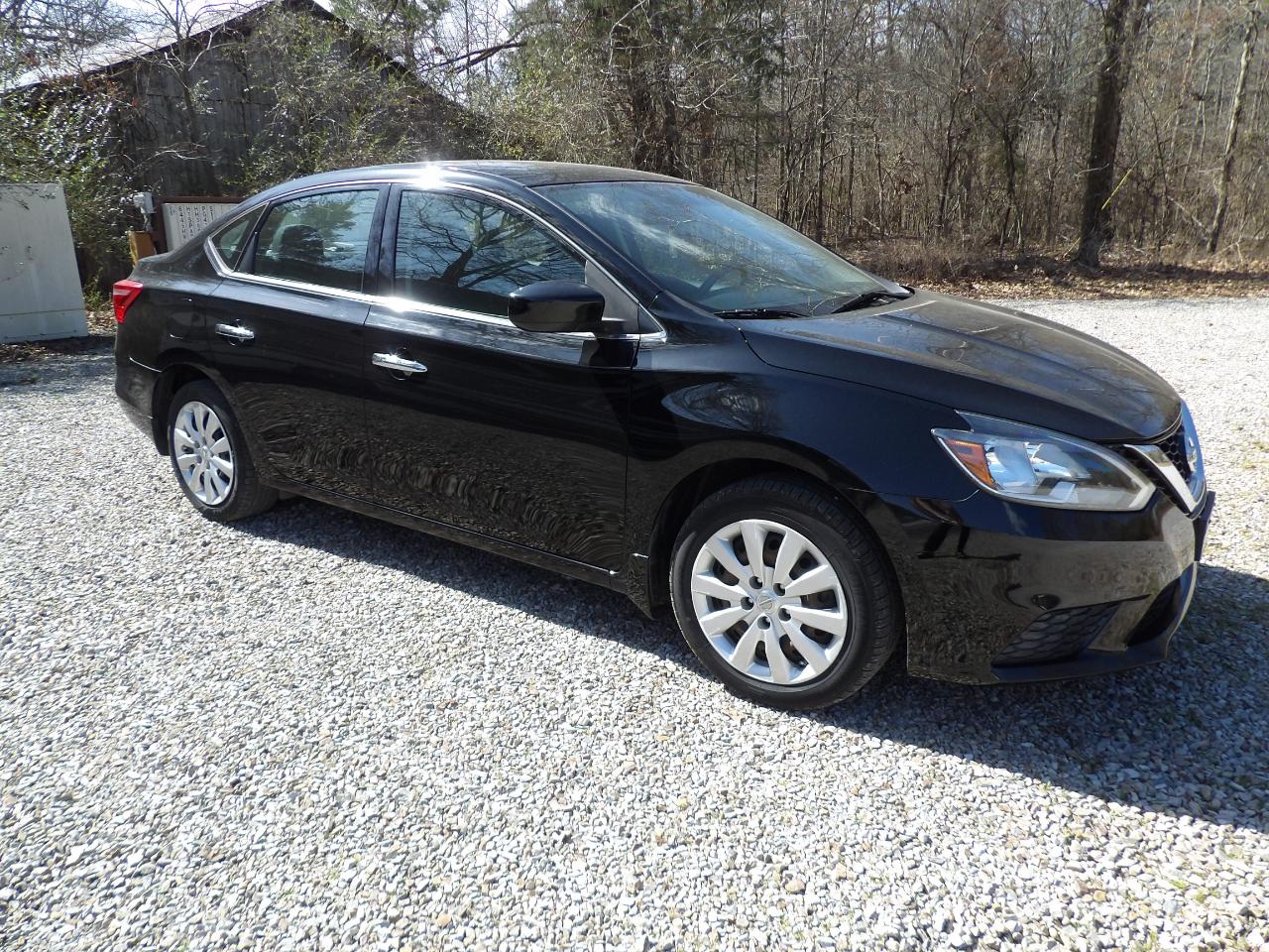 Nissan Sentra 4dr Sdn I4 CVT SV 2016