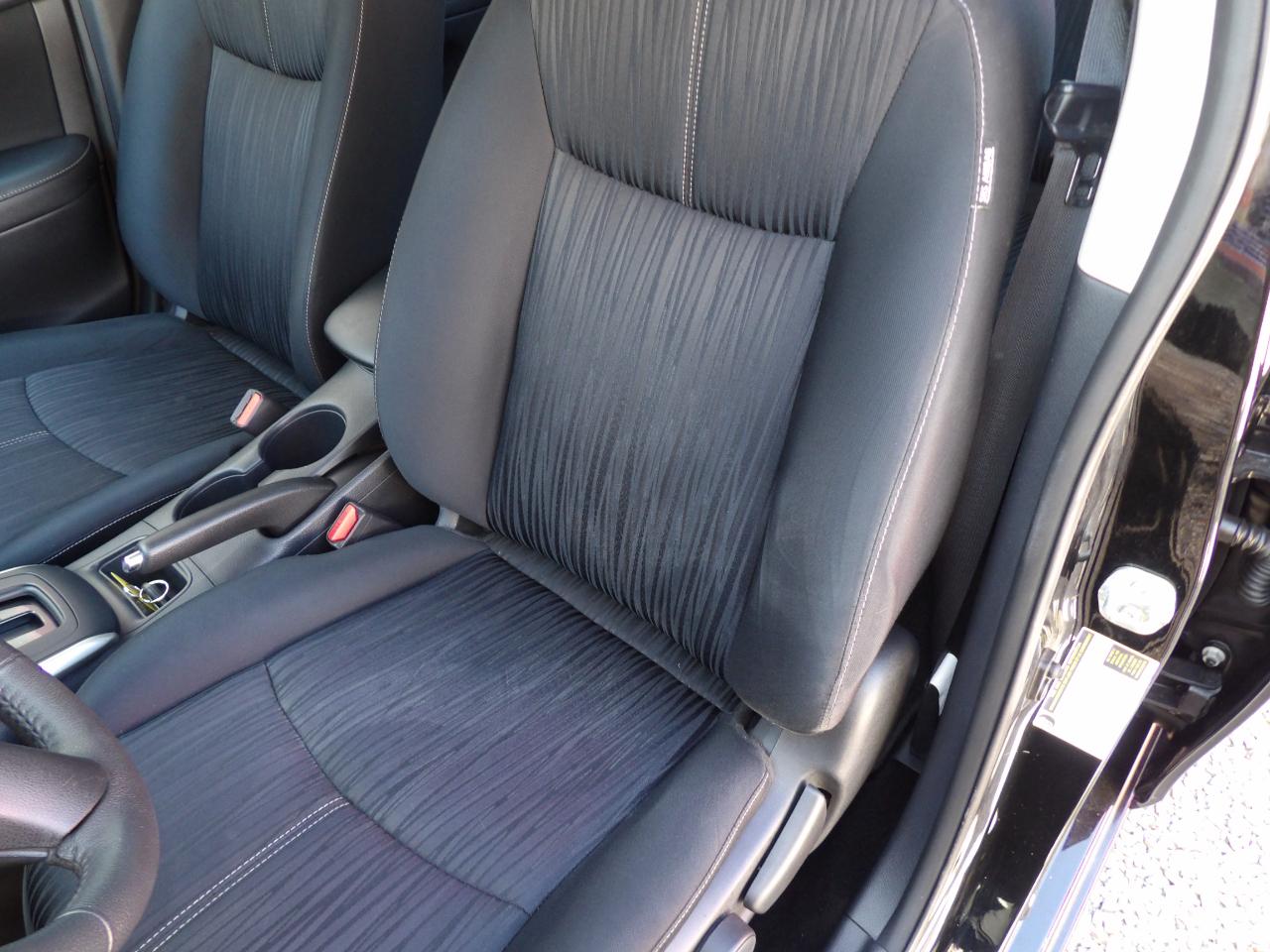 Nissan Sentra 4dr Sdn I4 CVT SV 2016