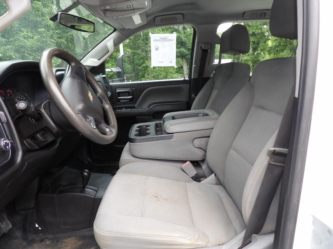 Chevrolet Silverado 3500HD 4WD Crew Cab 171.5" WB, 59.06" CA WT 2018