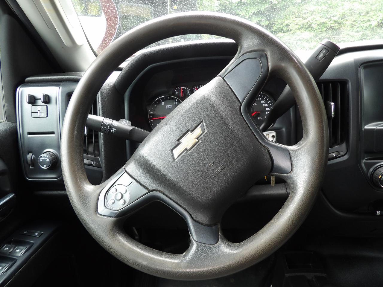 Chevrolet Silverado 3500HD 4WD Crew Cab 171.5" WB, 59.06" CA WT 2018