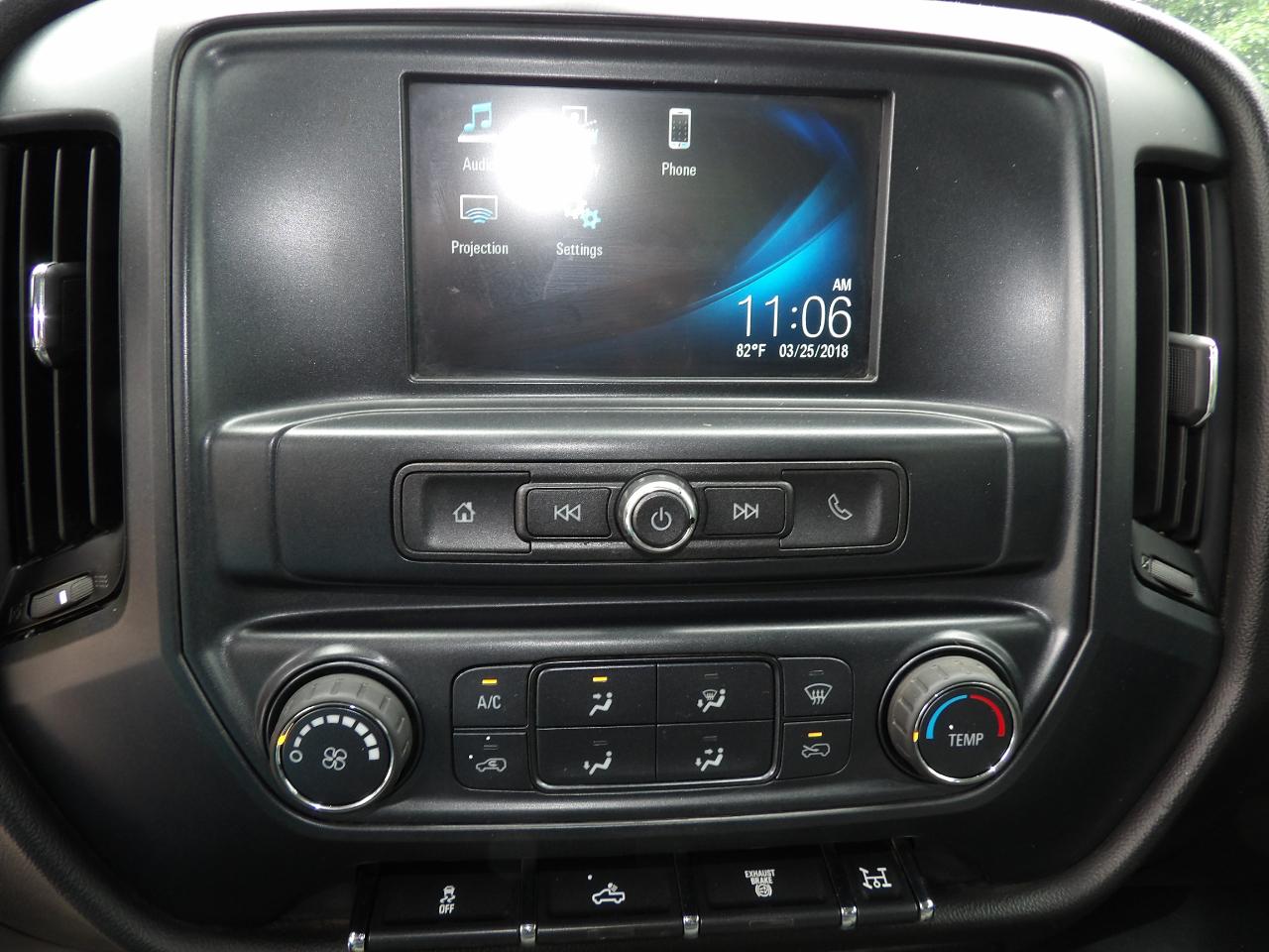 Chevrolet Silverado 3500HD 4WD Crew Cab 171.5" WB, 59.06" CA WT 2018