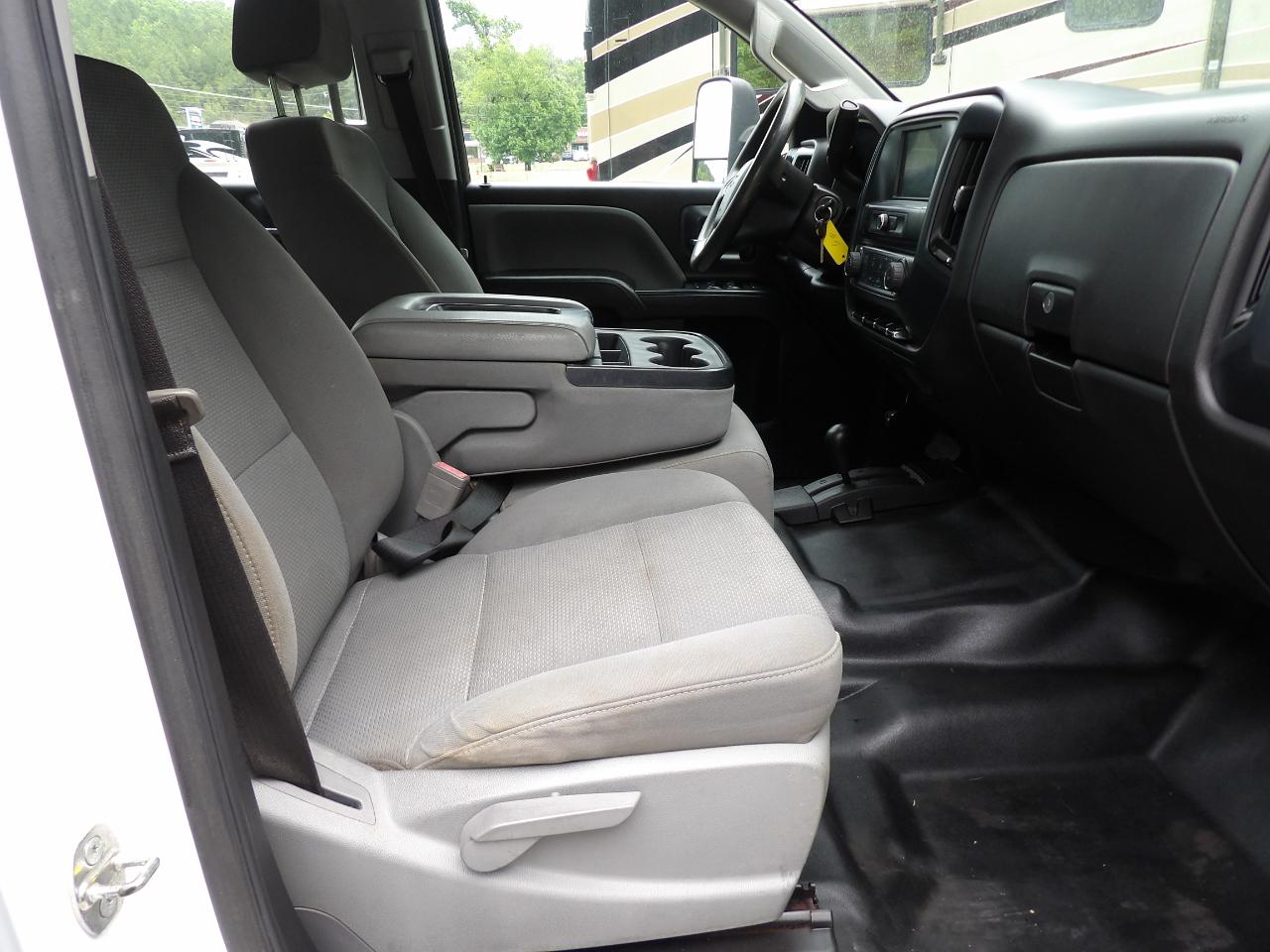 Chevrolet Silverado 3500HD 4WD Crew Cab 171.5" WB, 59.06" CA WT 2018