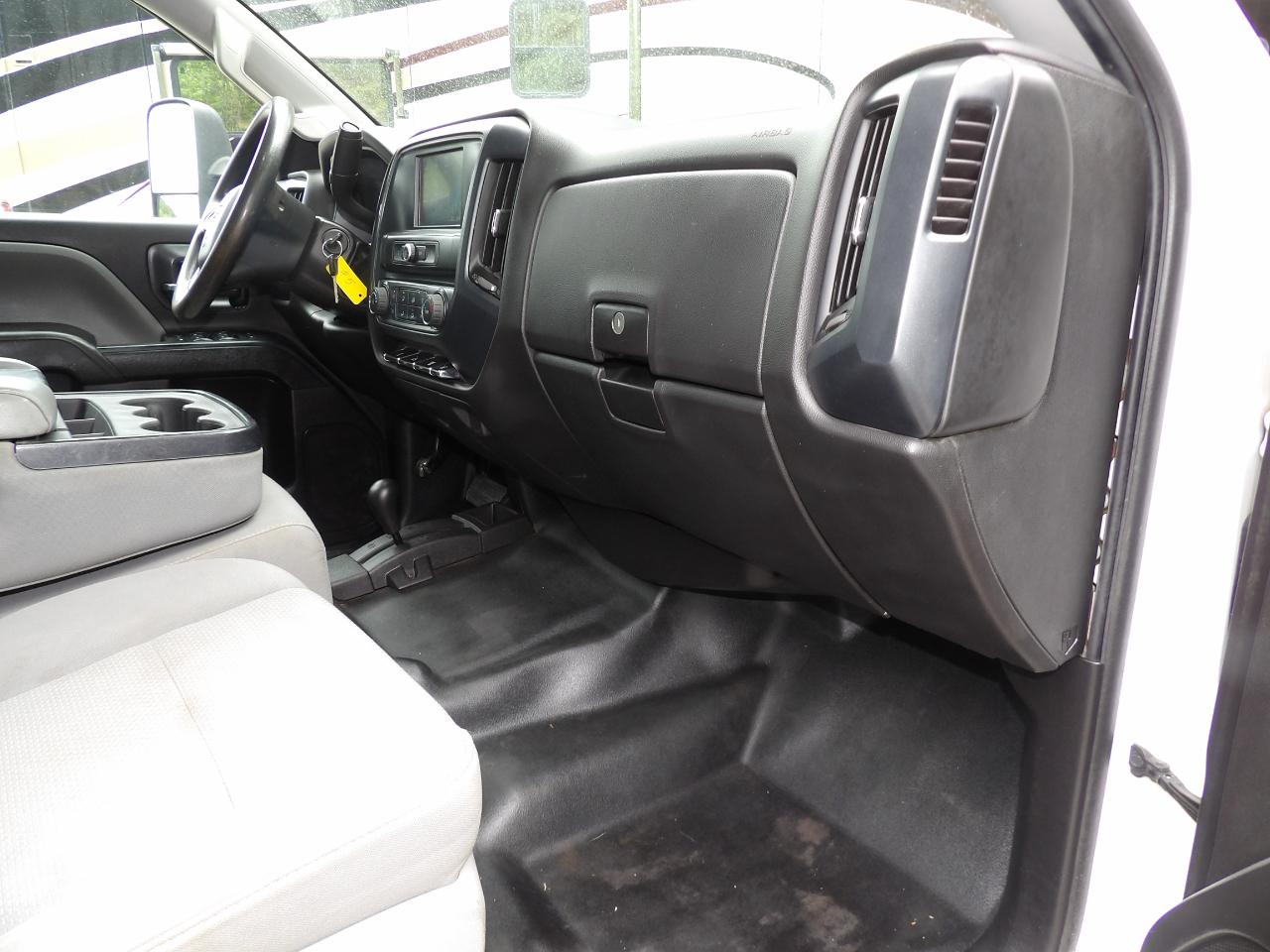 Chevrolet Silverado 3500HD 4WD Crew Cab 171.5" WB, 59.06" CA WT 2018