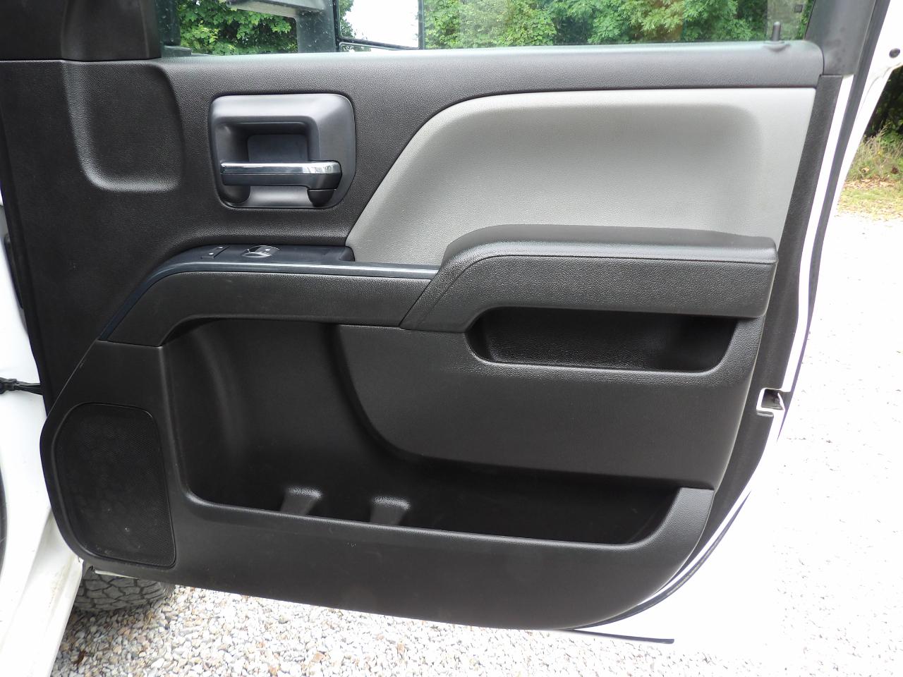 Chevrolet Silverado 3500HD 4WD Crew Cab 171.5" WB, 59.06" CA WT 2018