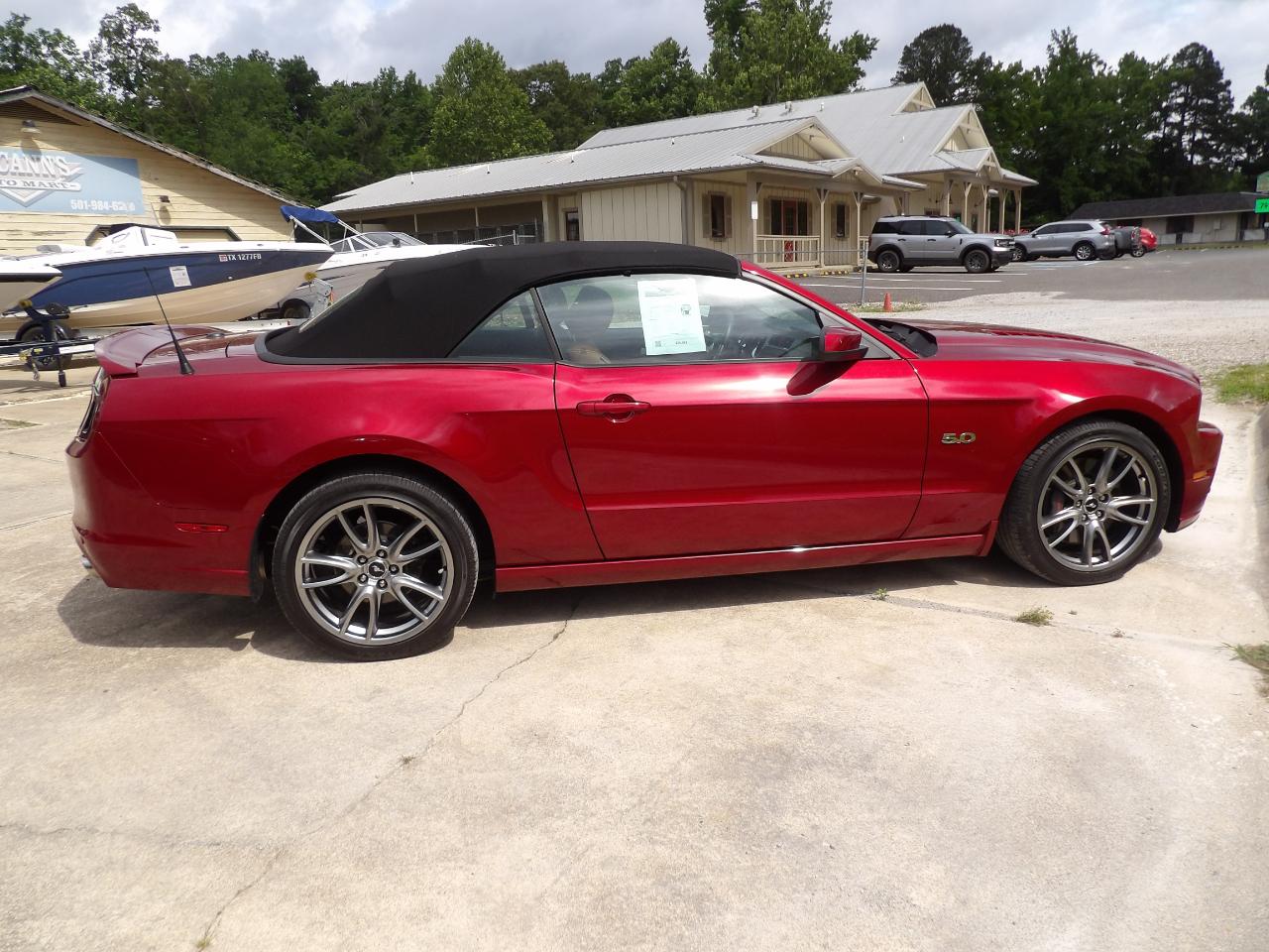 View vehicle photo 7