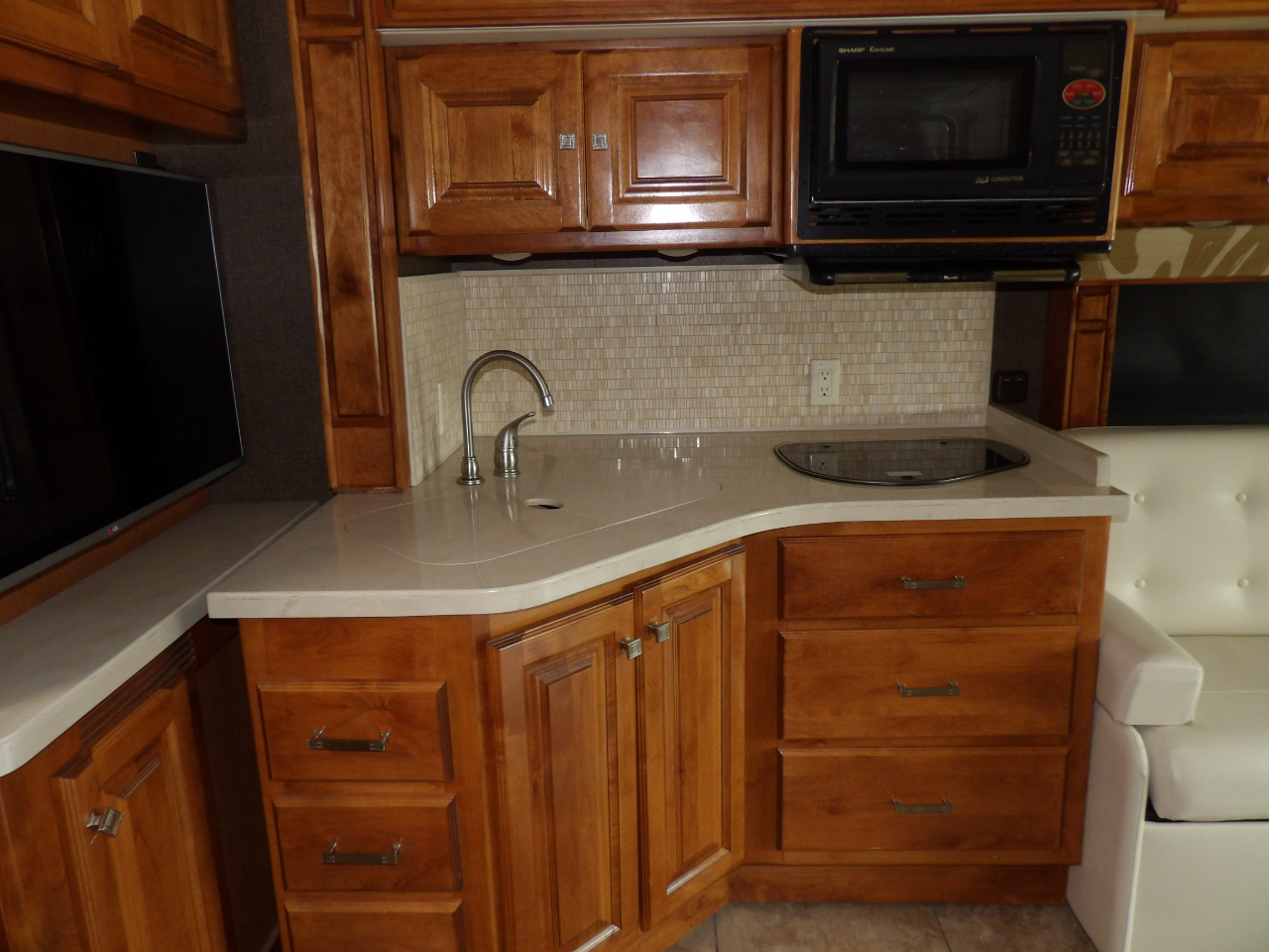 Tiffin Motorhomes Allegro  2015