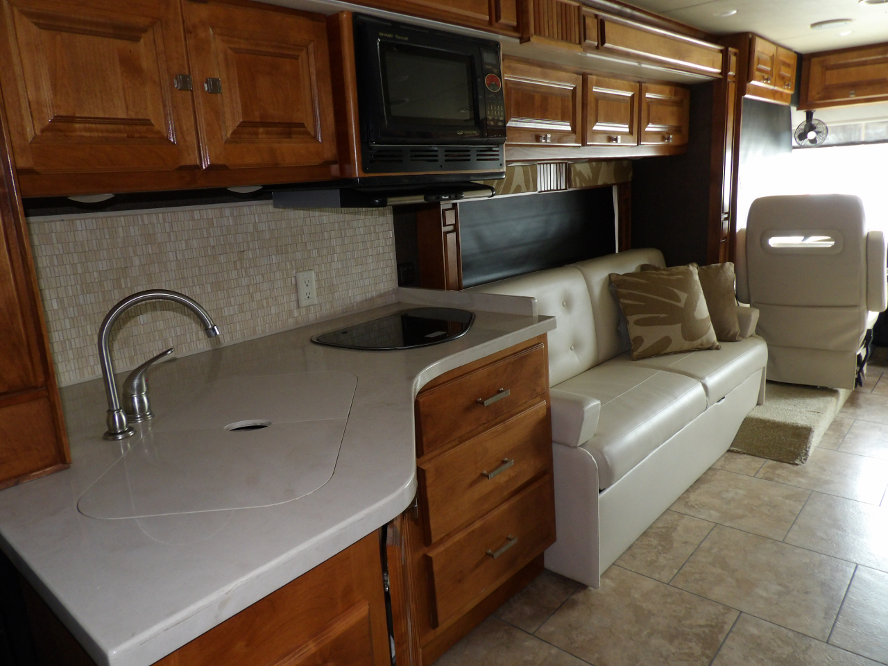 Tiffin Motorhomes Allegro  2015