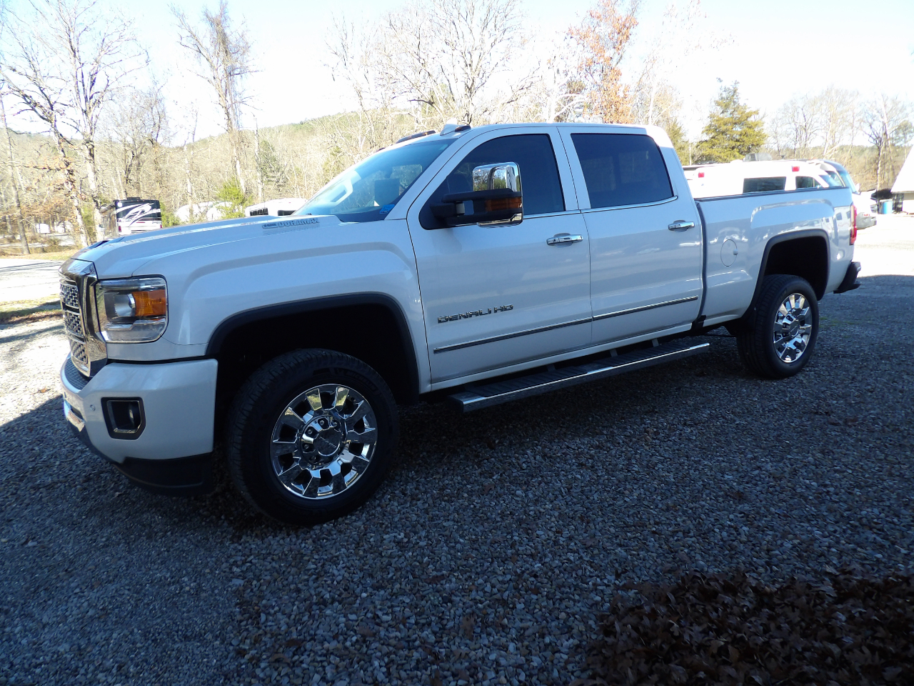 2018 GMC Sierra 2500HD Denali Crew Cab 4WD