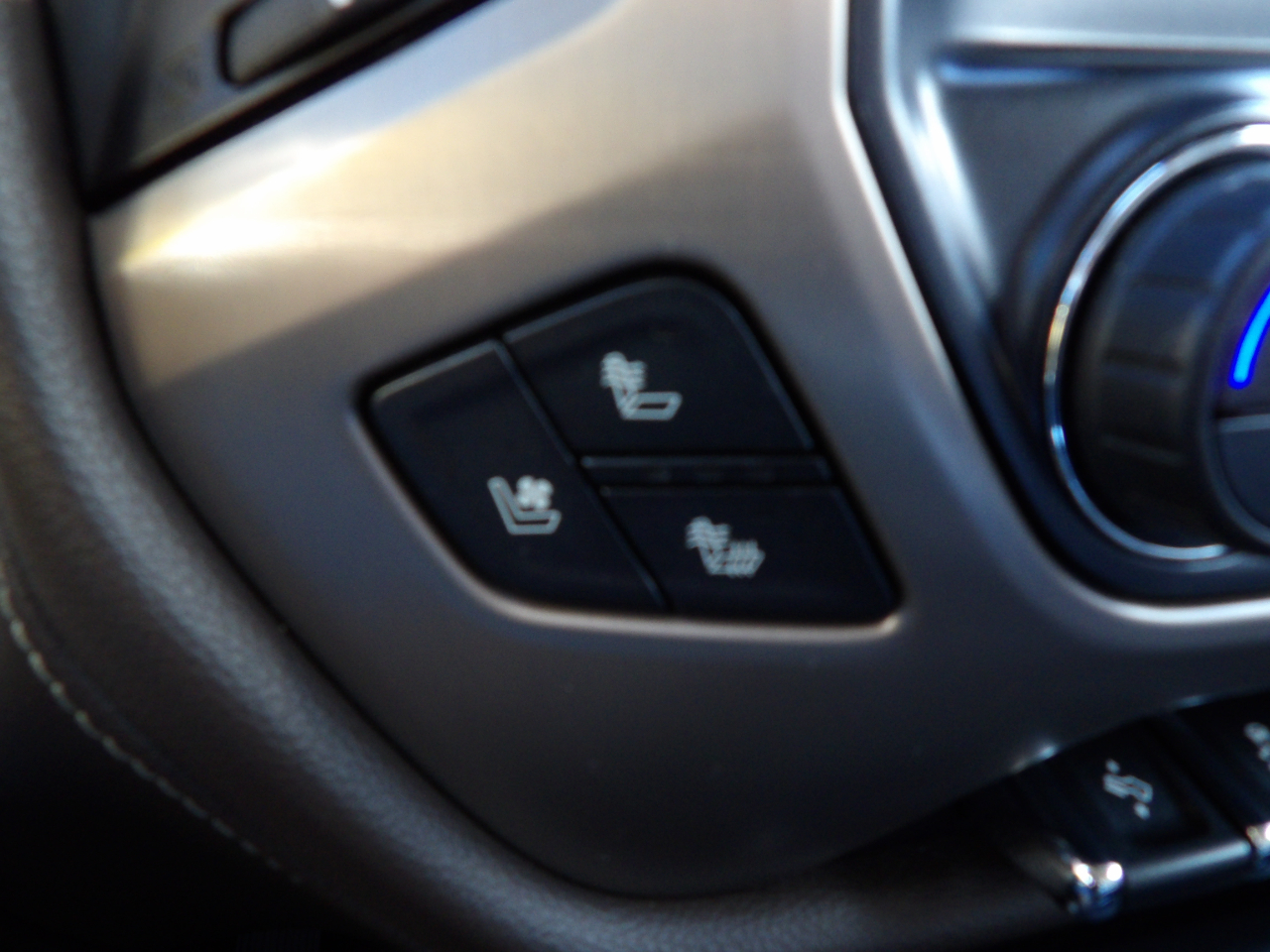 GMC Sierra 2500HD Denali Crew Cab 4WD 2018