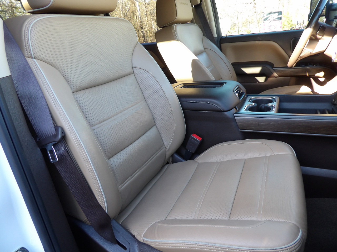 GMC Sierra 2500HD Denali Crew Cab 4WD 2018