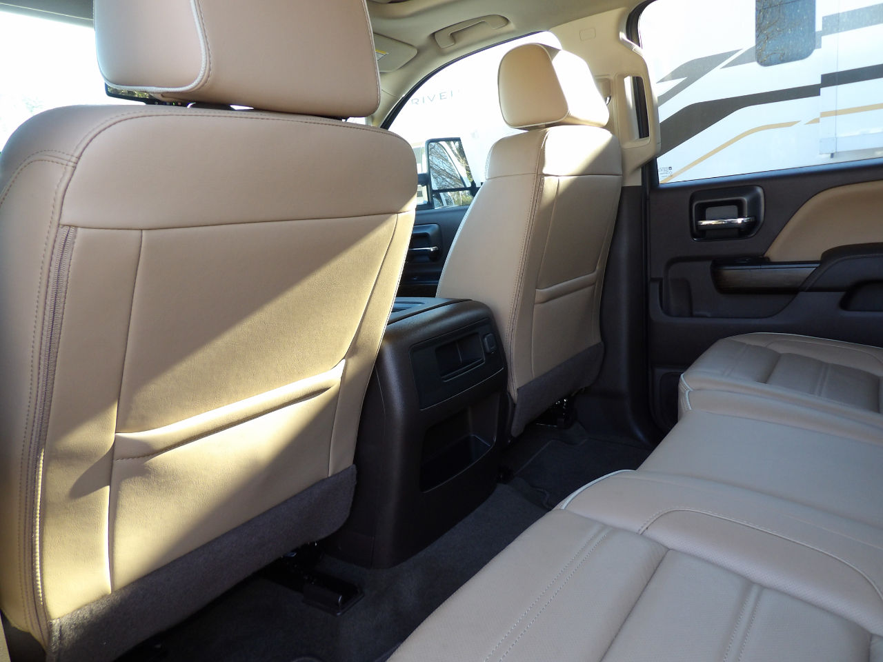 GMC Sierra 2500HD Denali Crew Cab 4WD 2018