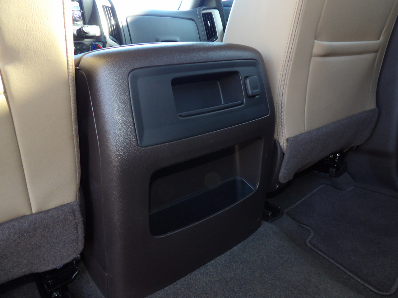 GMC Sierra 2500HD Denali Crew Cab 4WD 2018