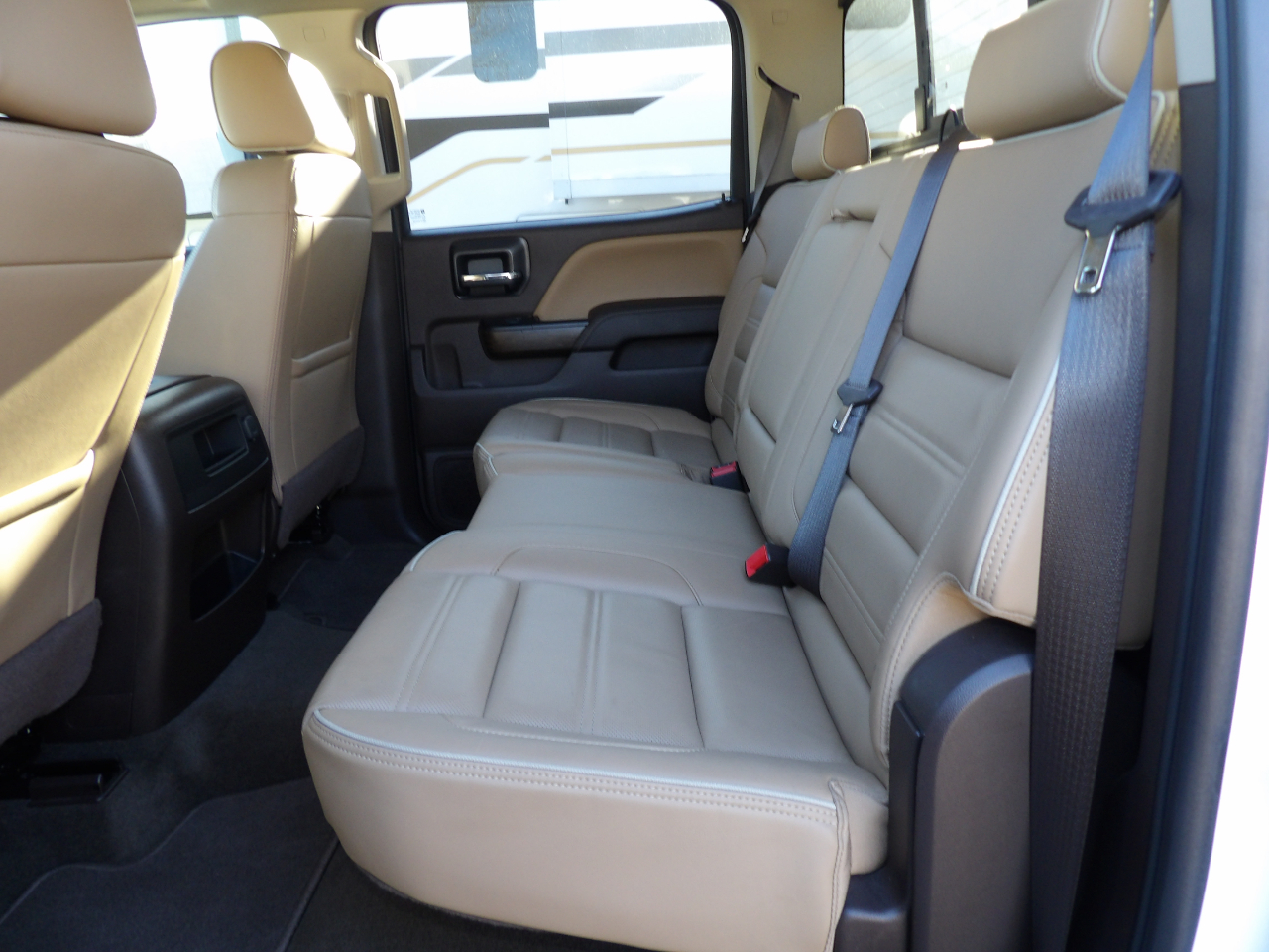 GMC Sierra 2500HD Denali Crew Cab 4WD 2018