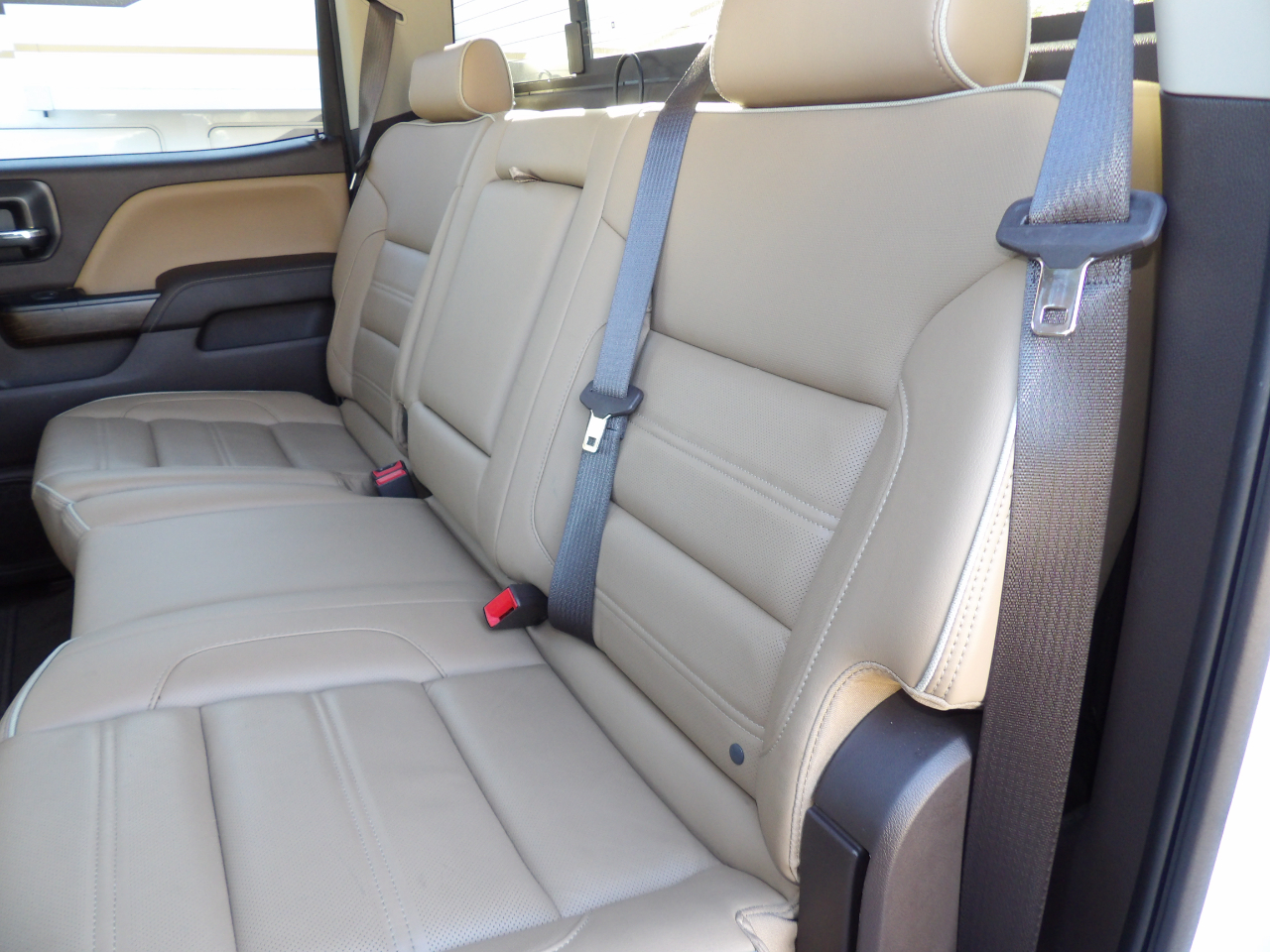 GMC Sierra 2500HD Denali Crew Cab 4WD 2018