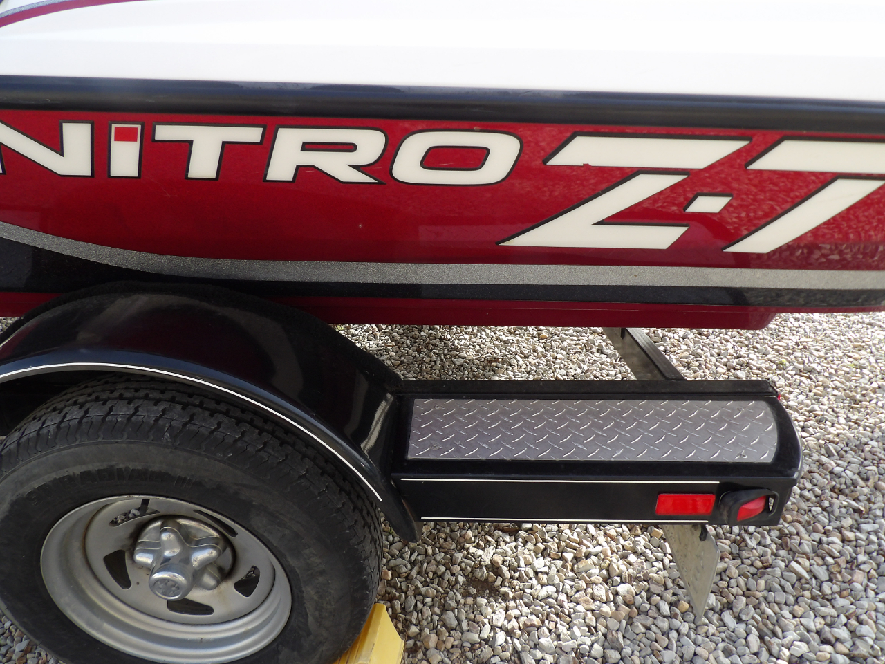 Nitro Z7 Sport  2015