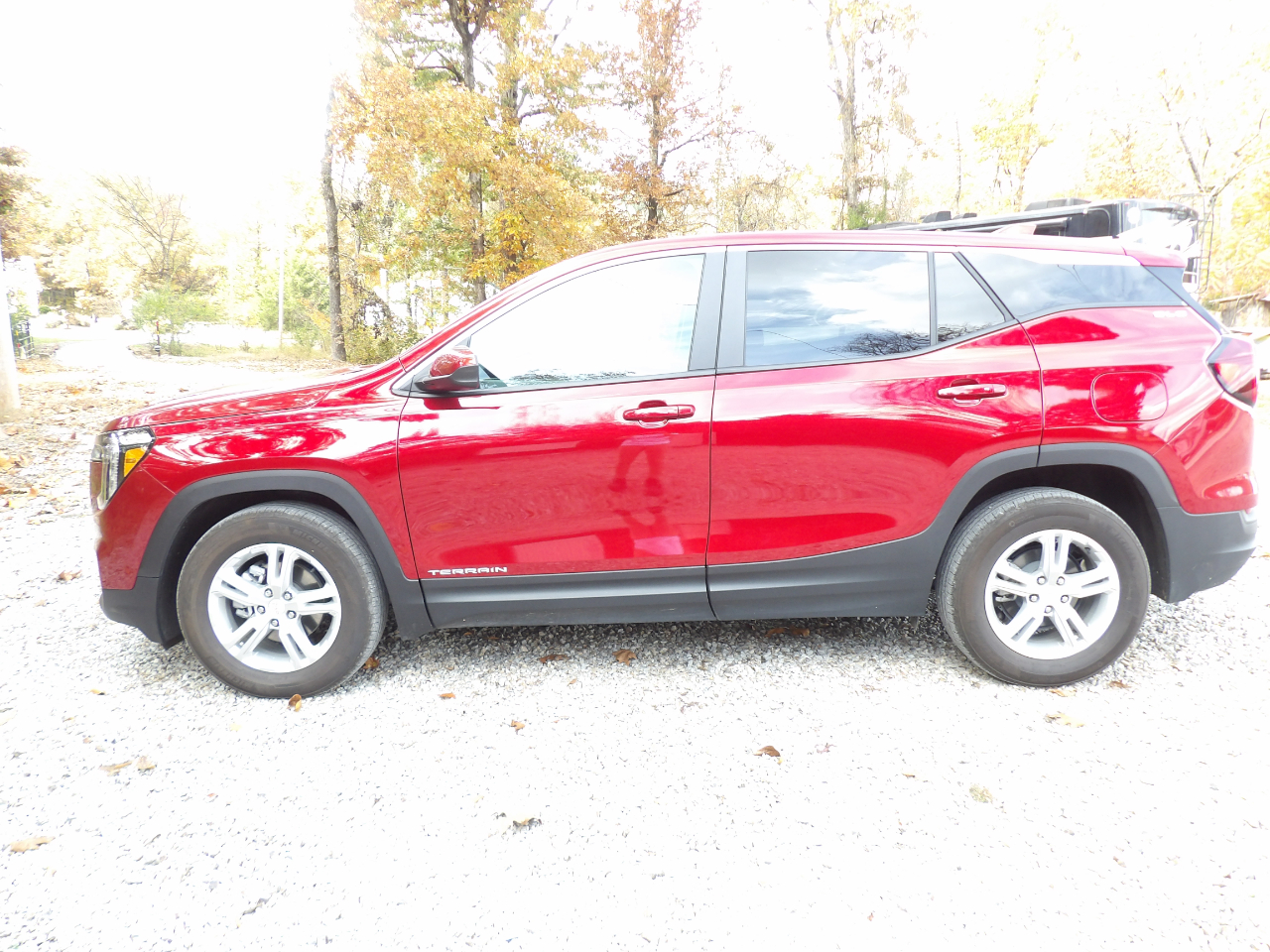 2024 GMC Terrain FWD 4dr SLE